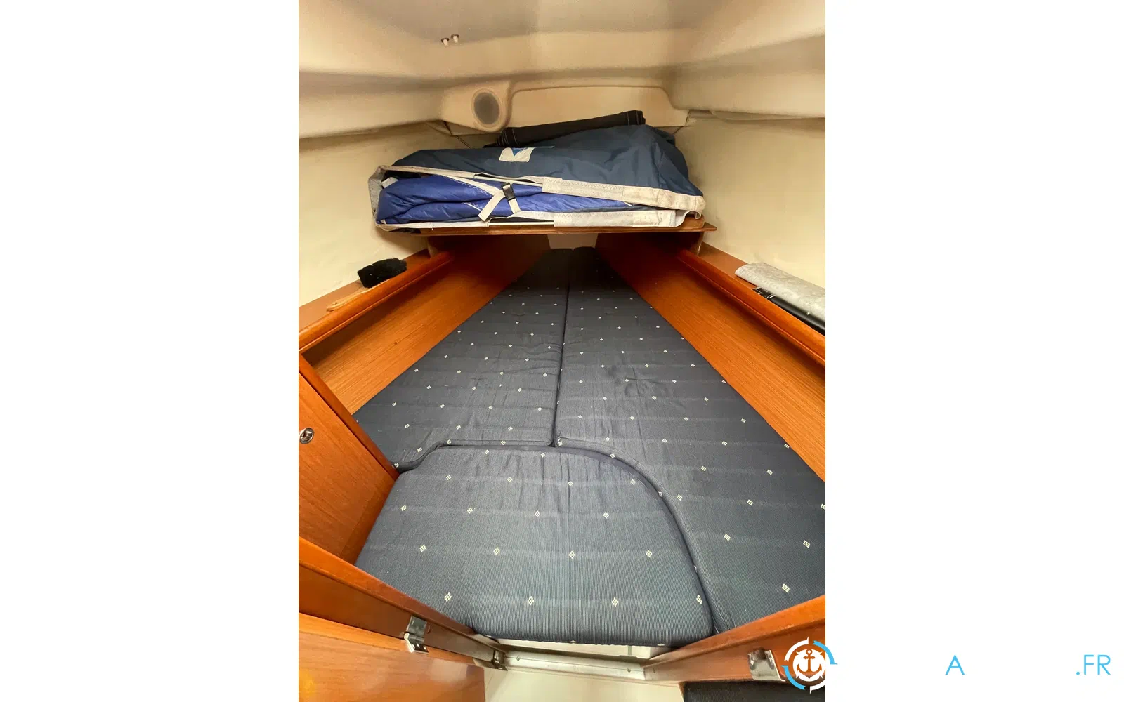 slider 6 Beneteau OCEANIS 323 Dl