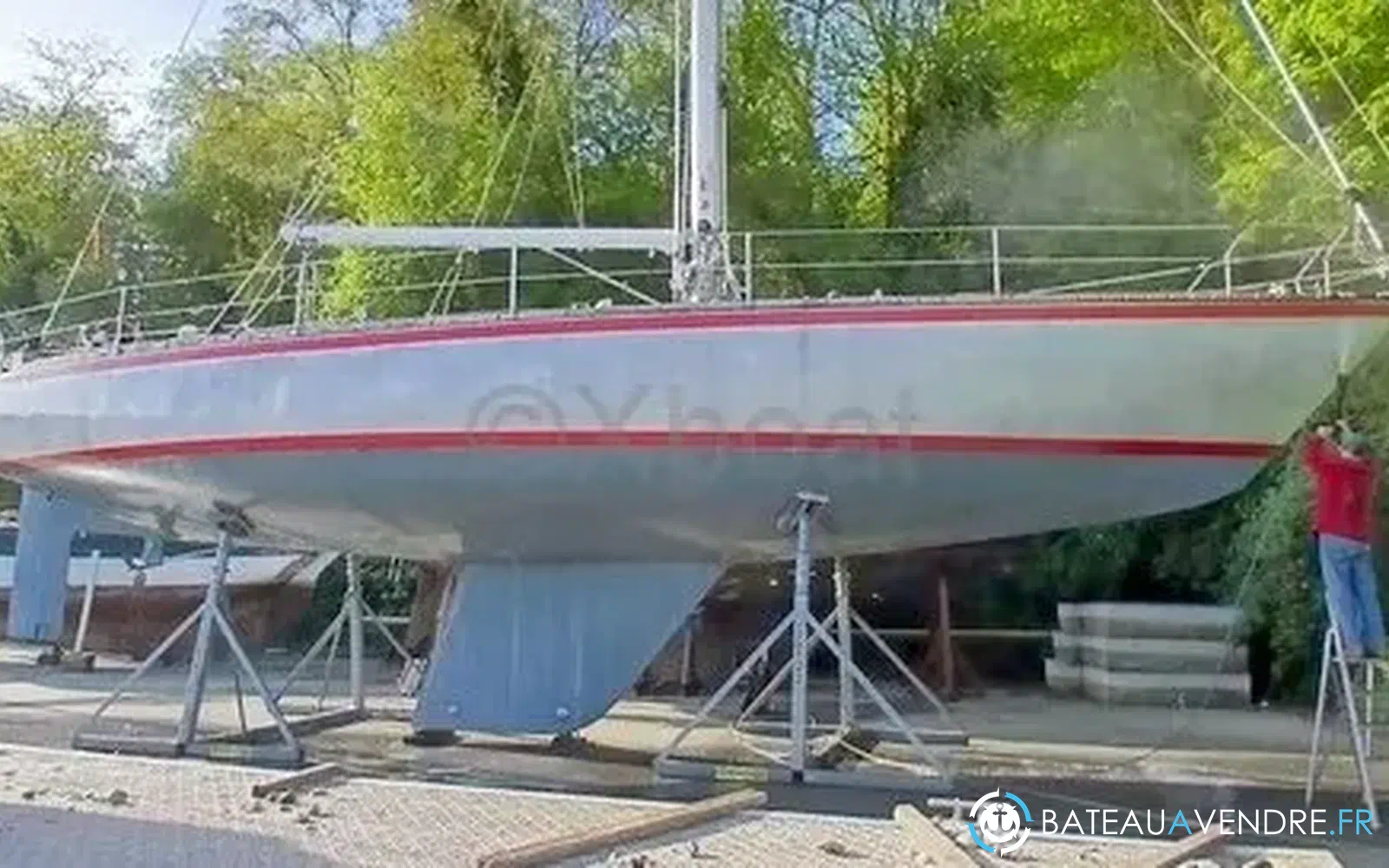 slider 0 Metalu Jade 48 Ketch