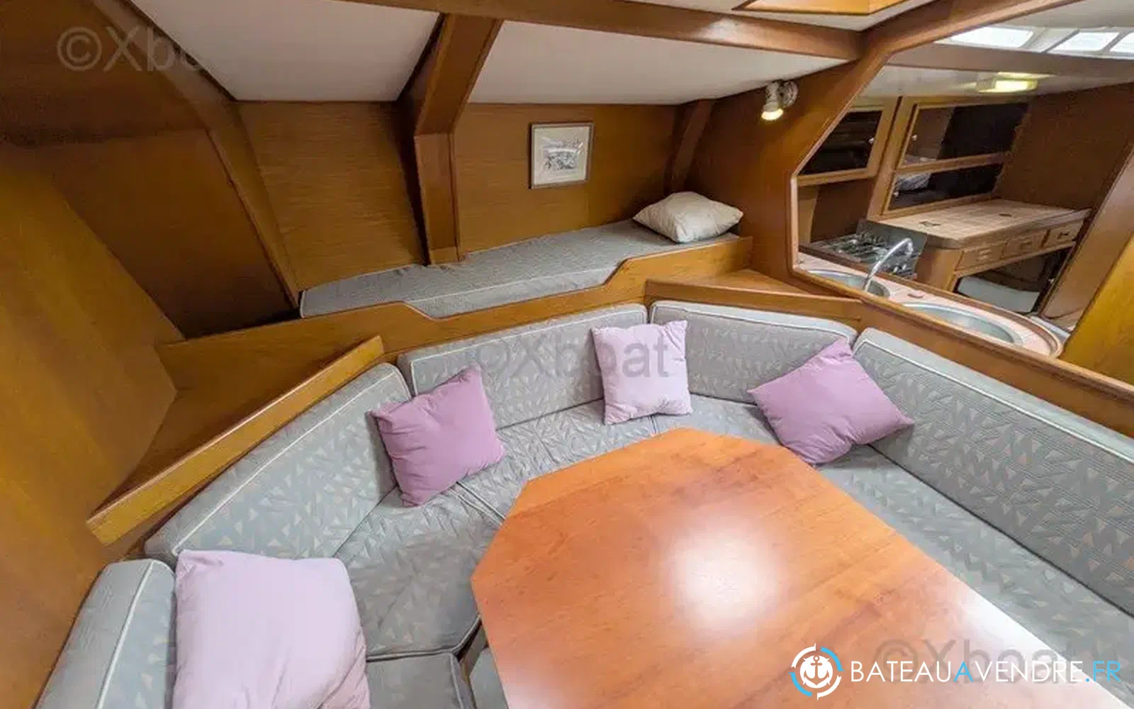 slider 6 Metalu Jade 48 Ketch