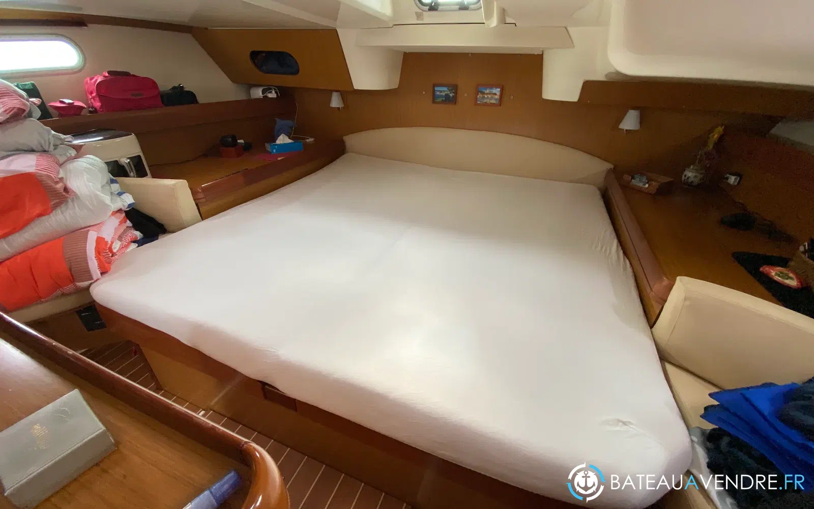 slider 12 Jeanneau Sun Odyssey 42 DS