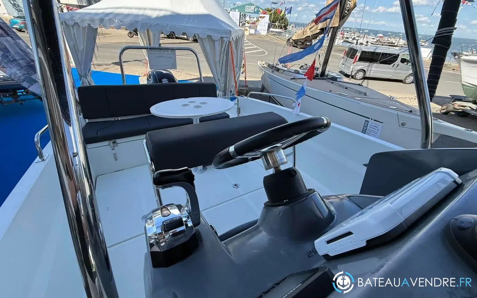 slider 11 Beneteau Flyer 6.6 SPACEdeck