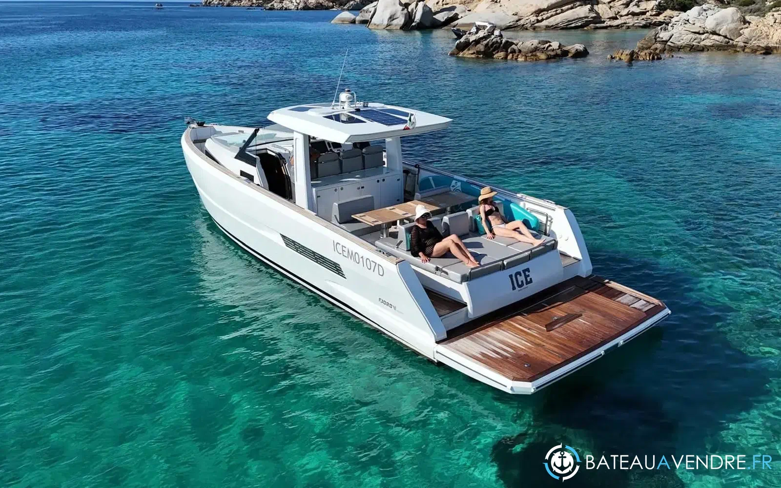 slider 1 Fjord 42 Open