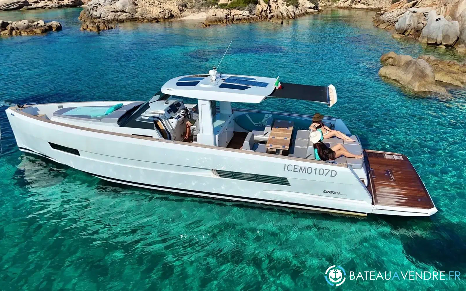 slider 2 Fjord 42 Open