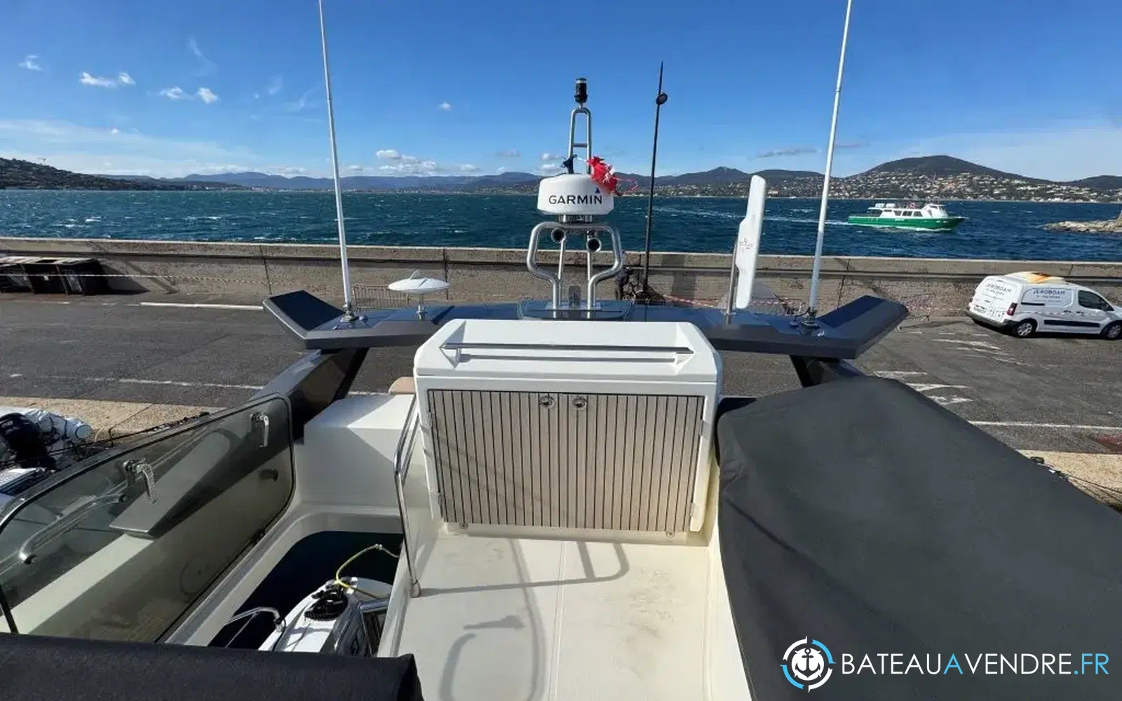 slider 30 Beneteau Monte Carlo 52