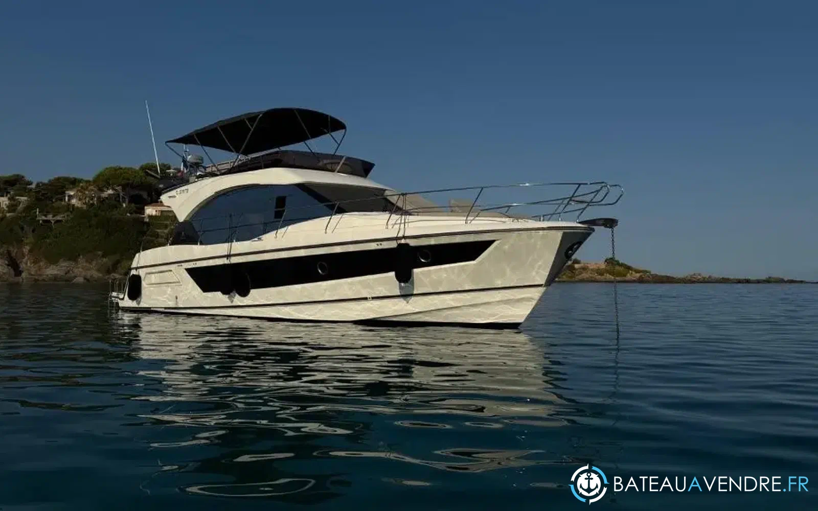 slider 34 Beneteau Monte Carlo 52