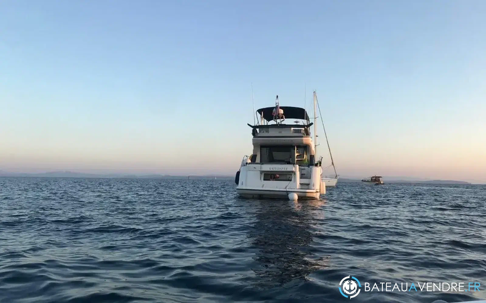 slider 36 Beneteau Monte Carlo 52