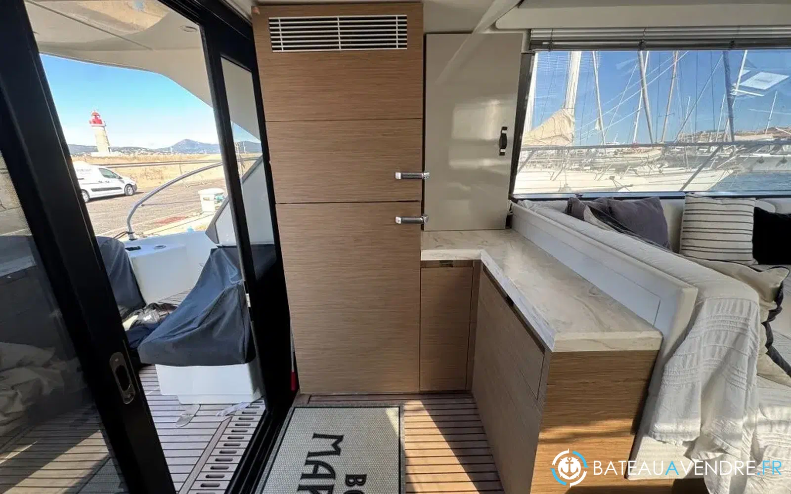 slider 6 Beneteau Monte Carlo 52