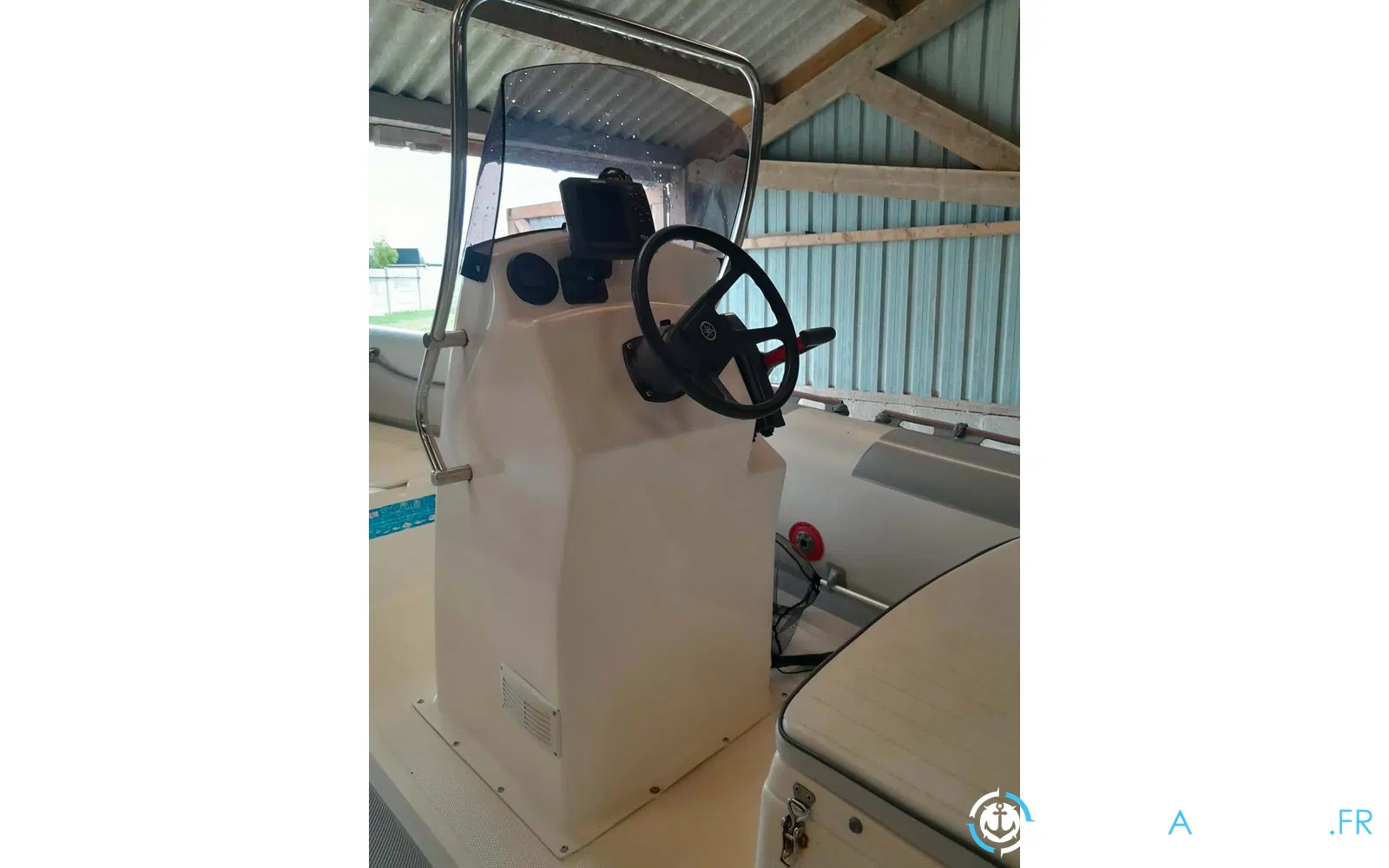 slider 1 Narwhal H 520