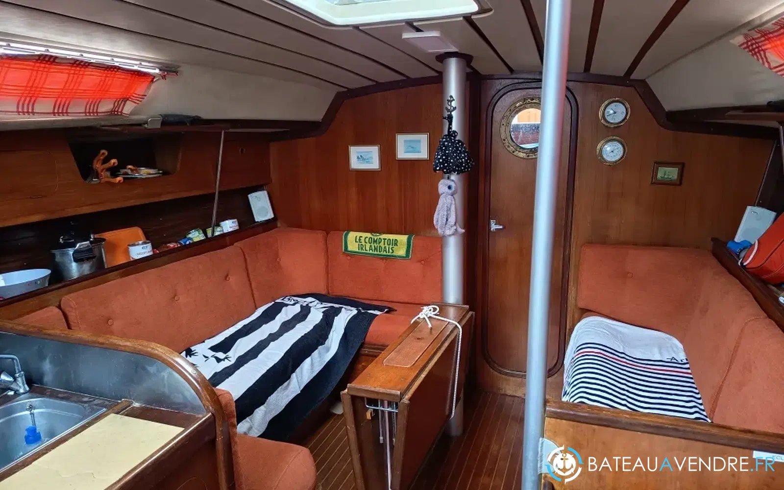 slider 12 Beneteau First 35