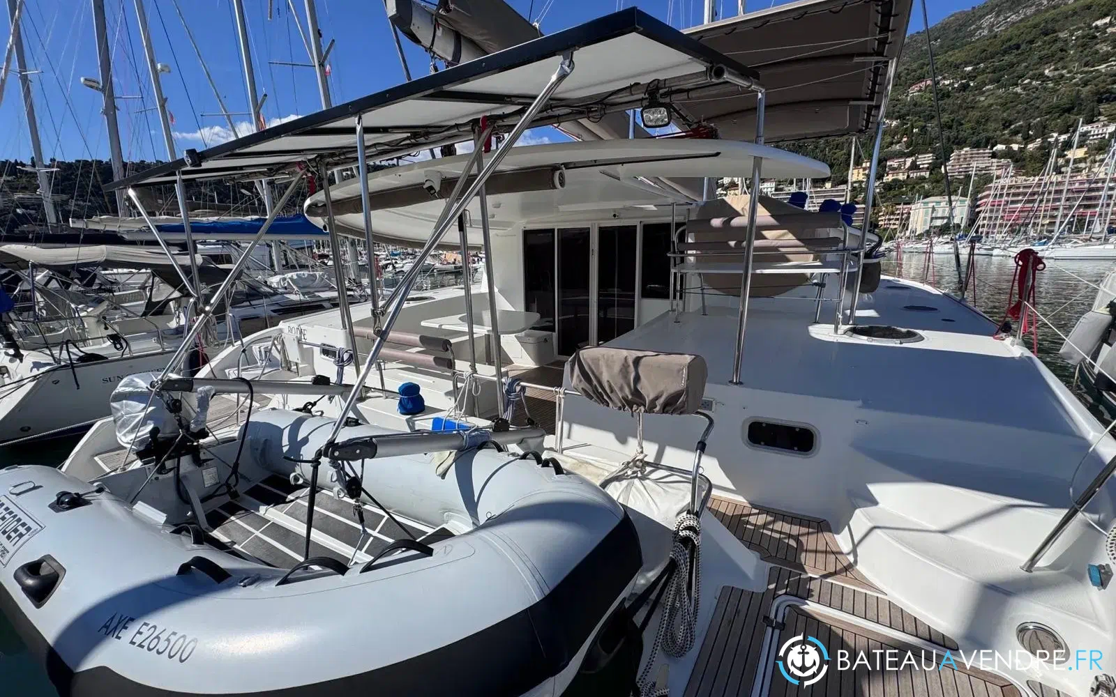 slider 25 Fountaine Pajot Orana 44
