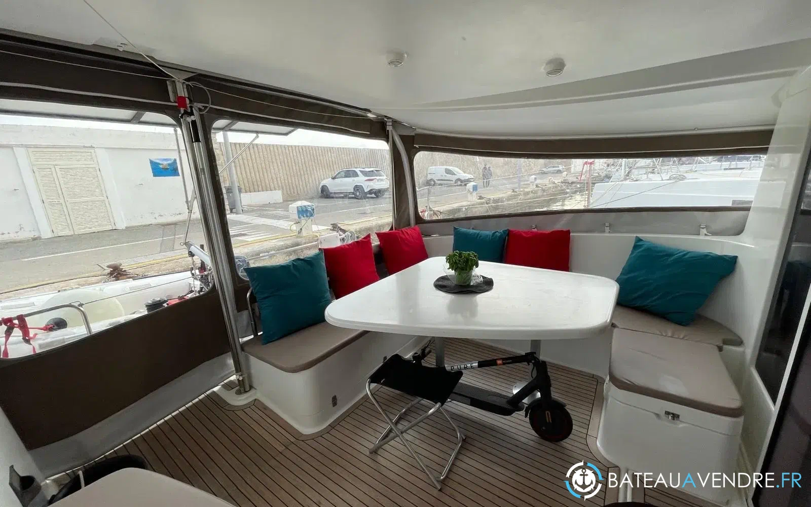 slider 9 Fountaine Pajot Orana 44