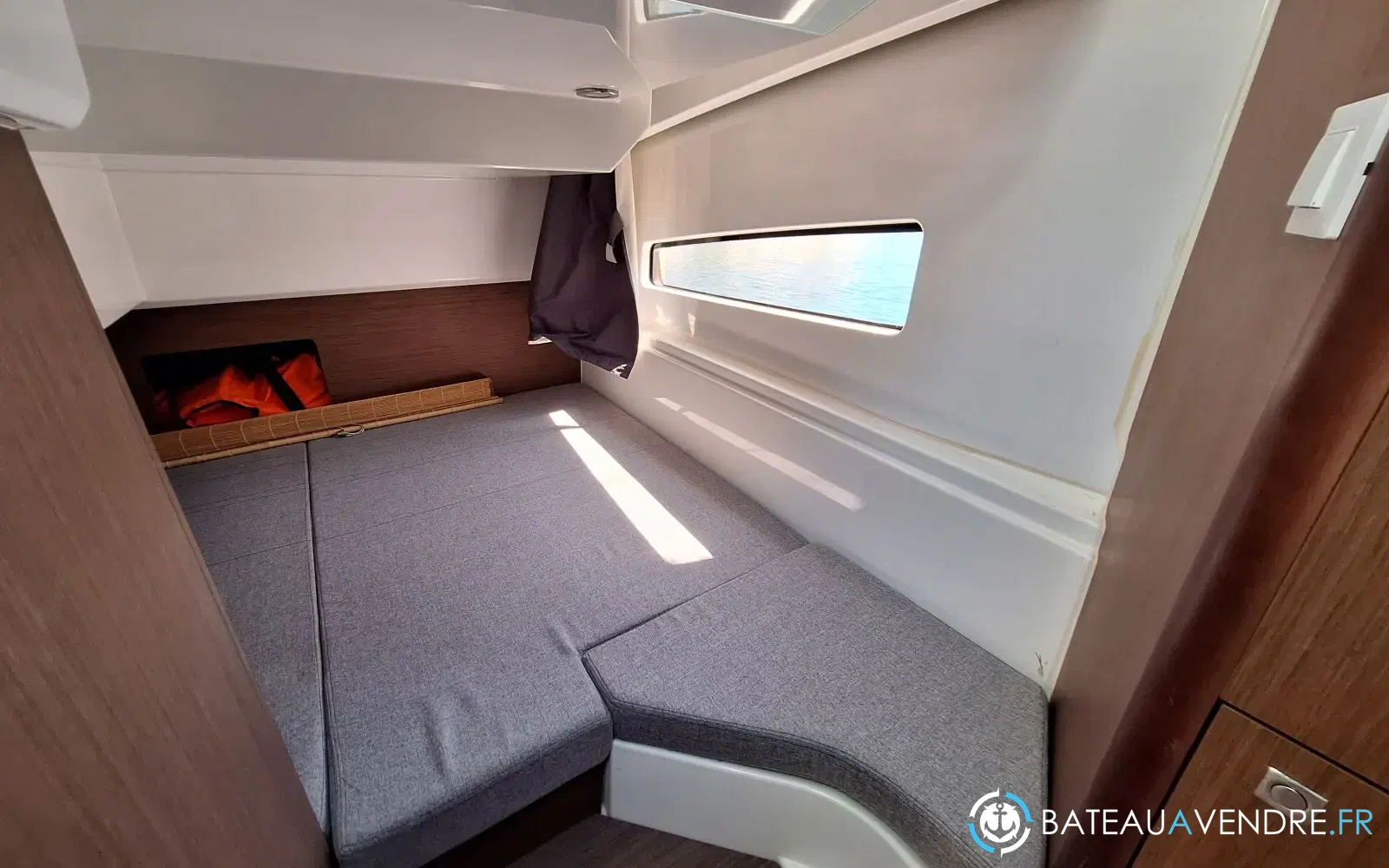slider 12 Beneteau Antares 9 OB
