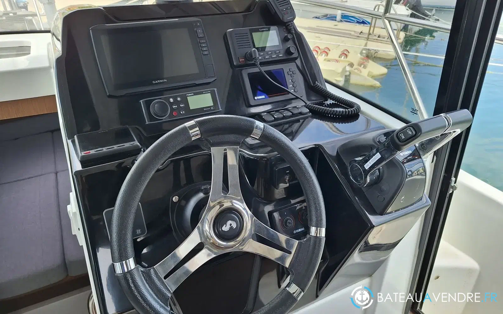slider 7 Beneteau Antares 9 OB