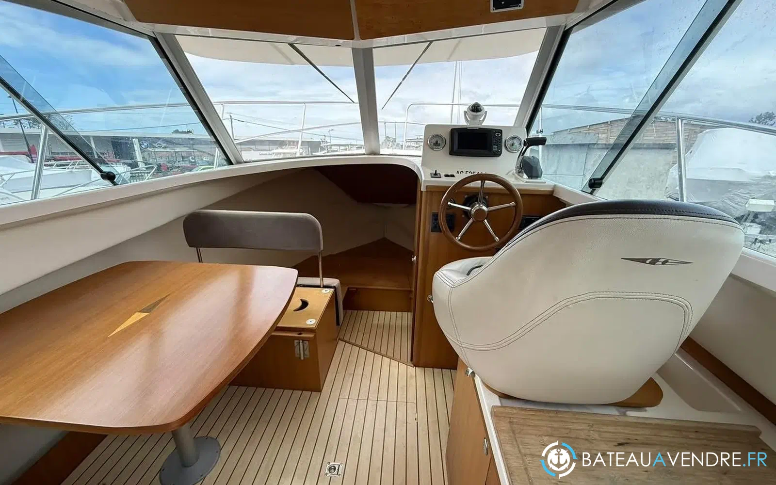 slider 13 Ocqueteau 725 timonier