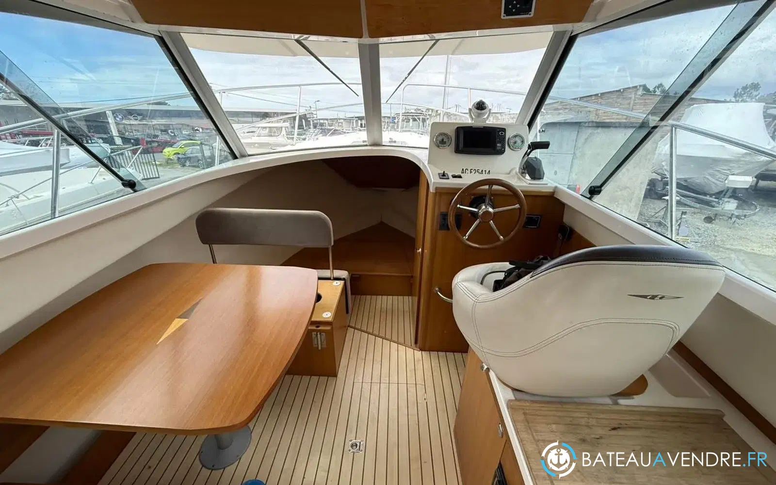 slider 12 Ocqueteau 725 timonier