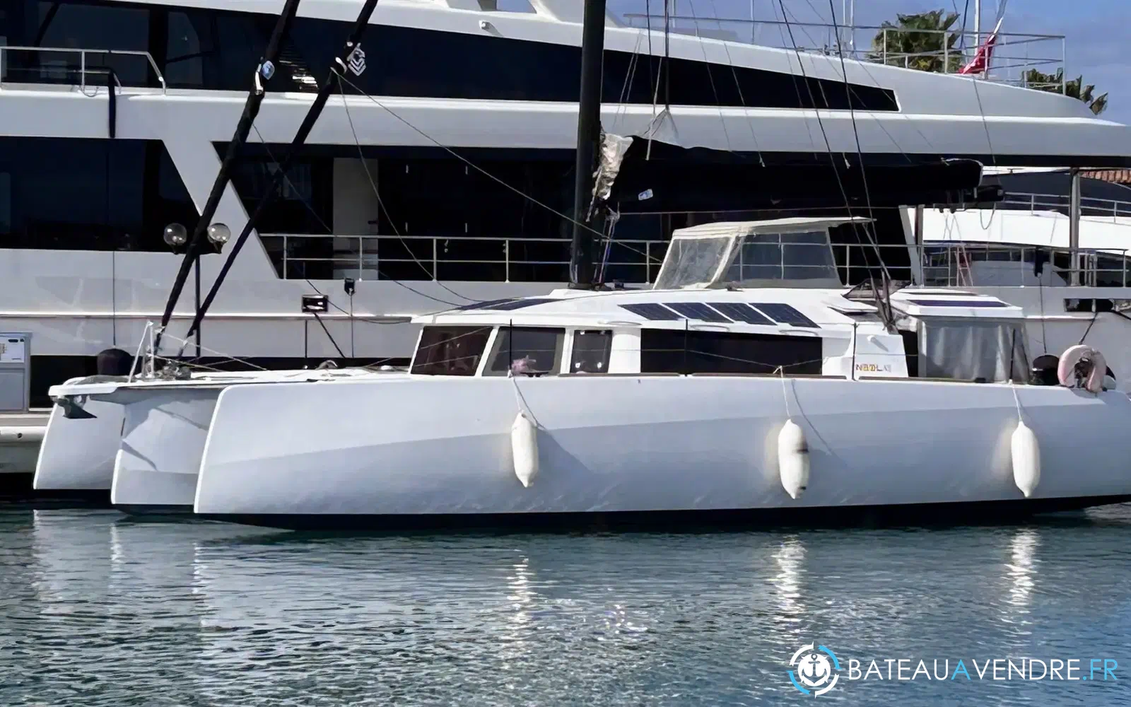 slider 0 Neel Trimarans Neel 43