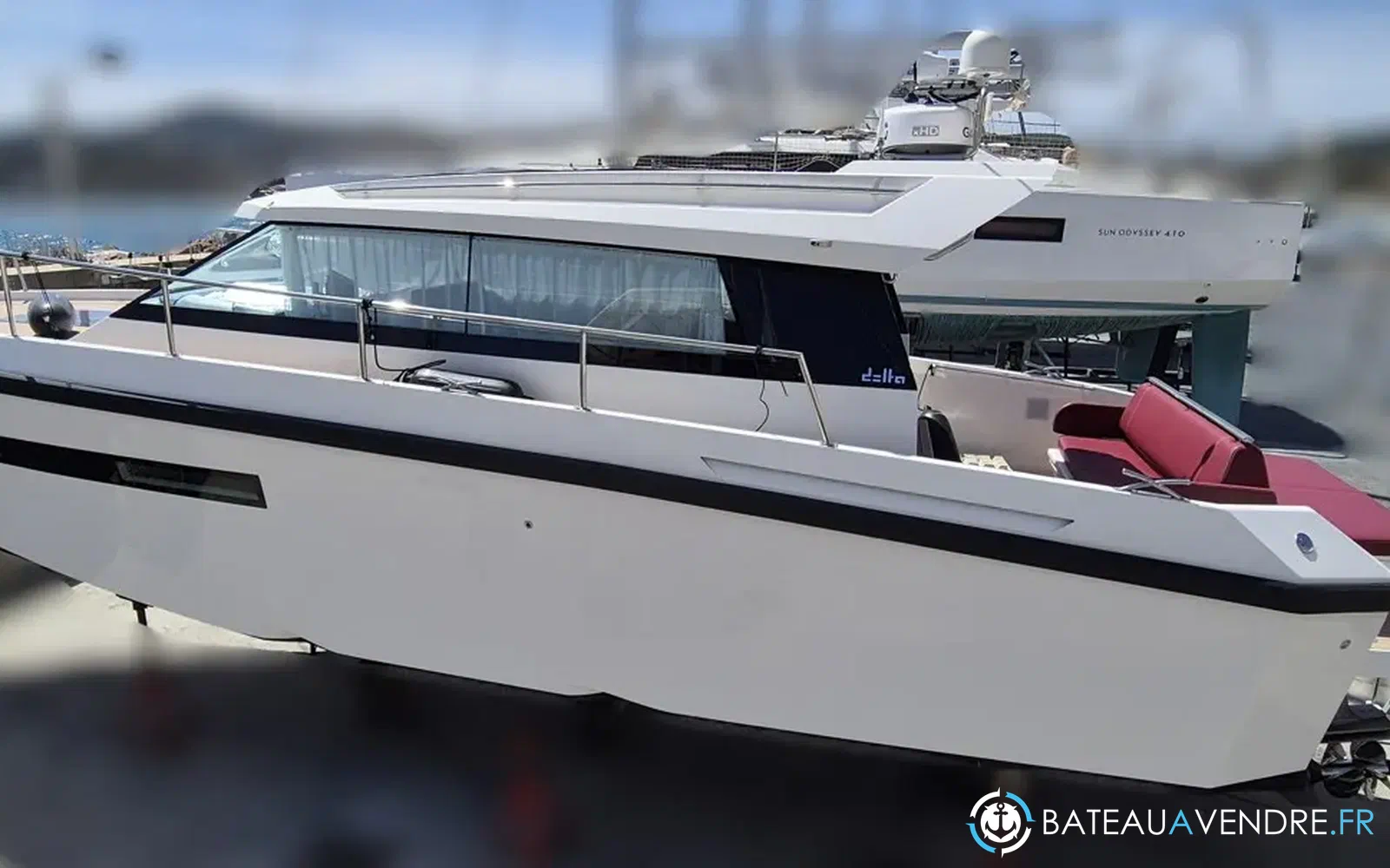 slider 10 Delta Marine Delta 33