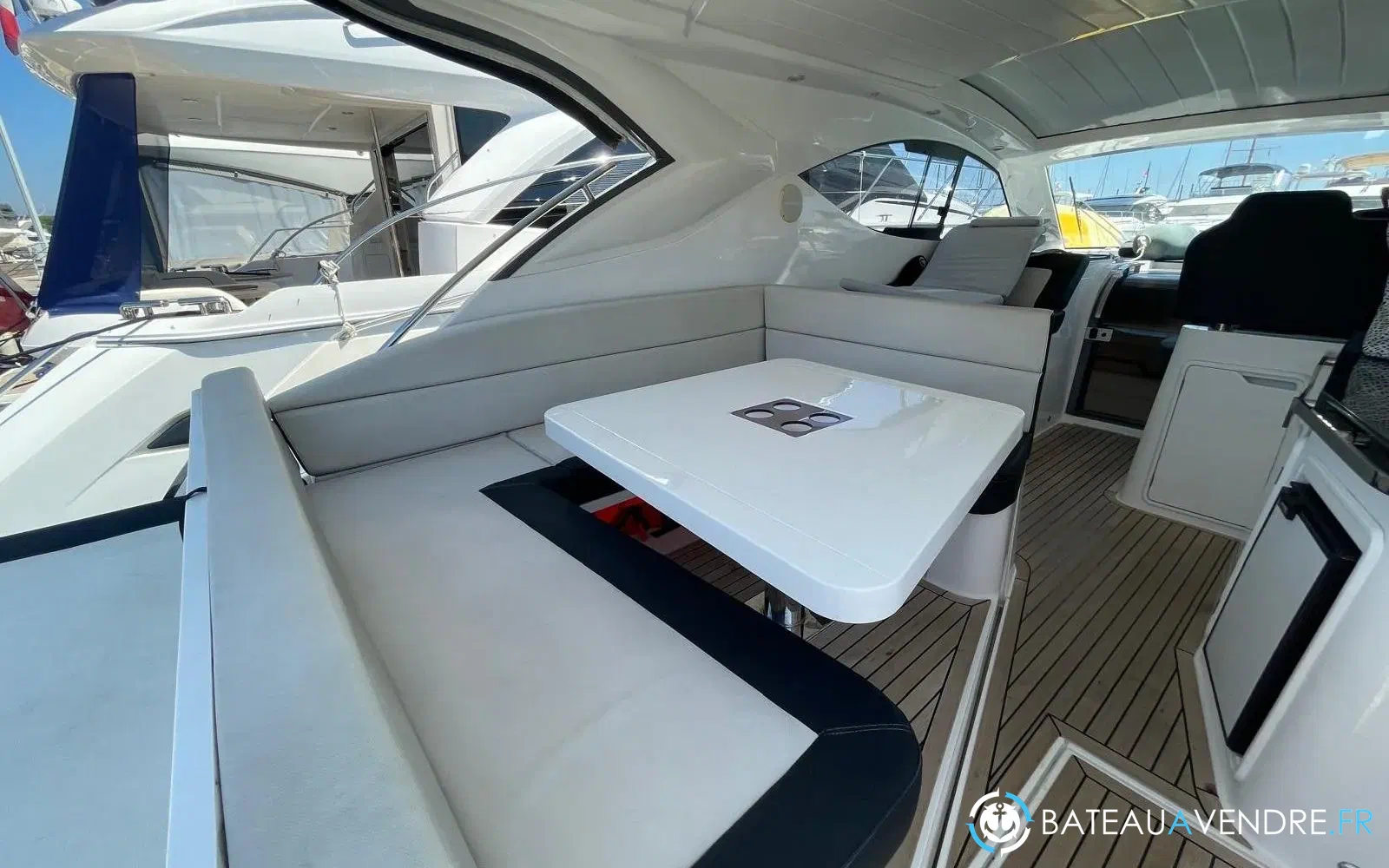 slider 7 Galeon 405 HTL
