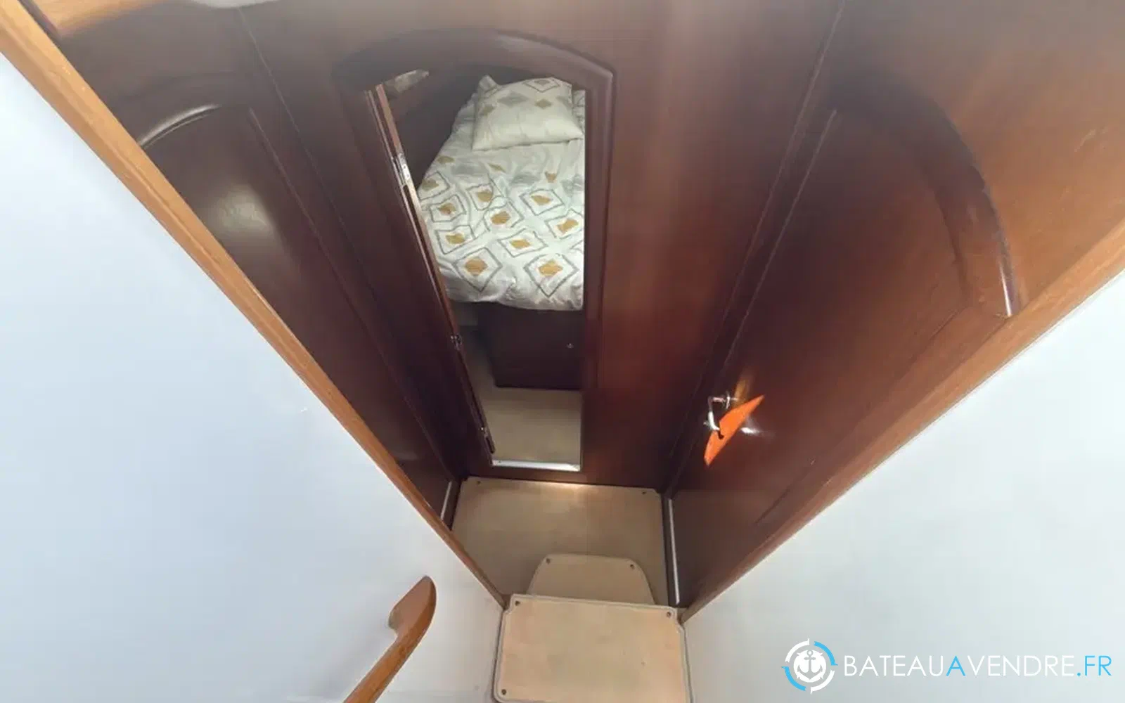 slider 22 Beneteau Antares 10.80