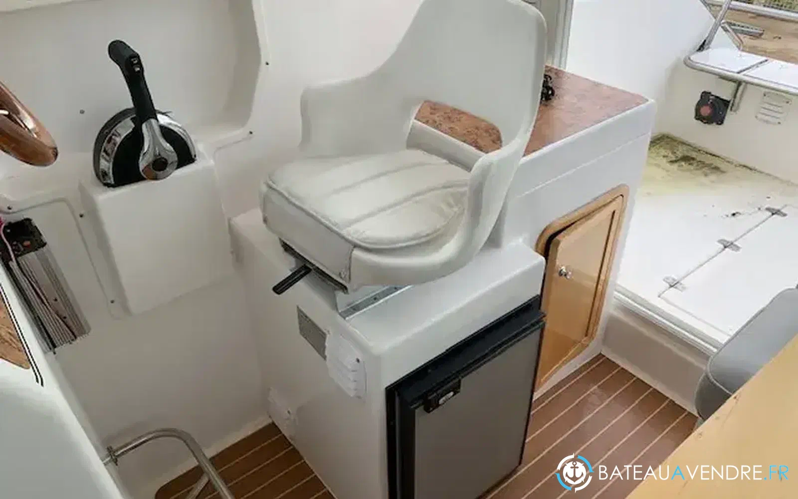 slider 4 Mery Nautic Belisaire 700