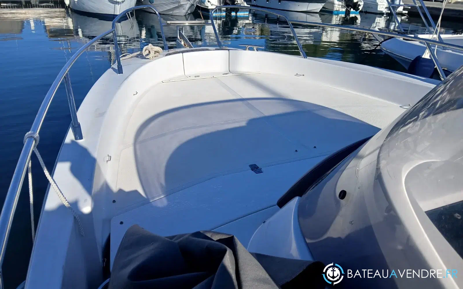slider 3 Sessa Marine Key Largo 27