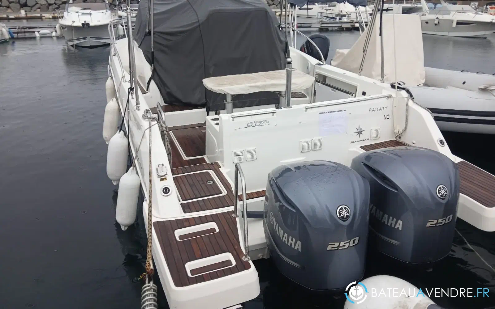 slider 3 Jeanneau Cap Camarat 9.0 WA