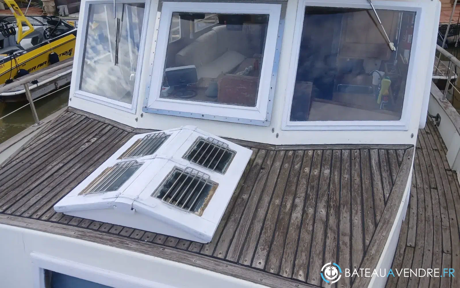 slider 4 Grand Banks 40