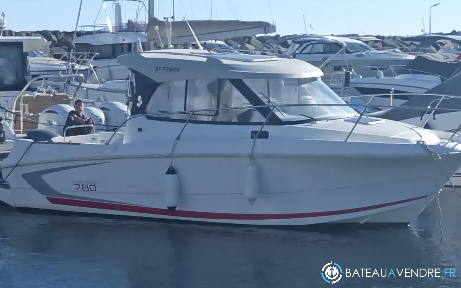 slider 1 Beneteau Antares 7.80