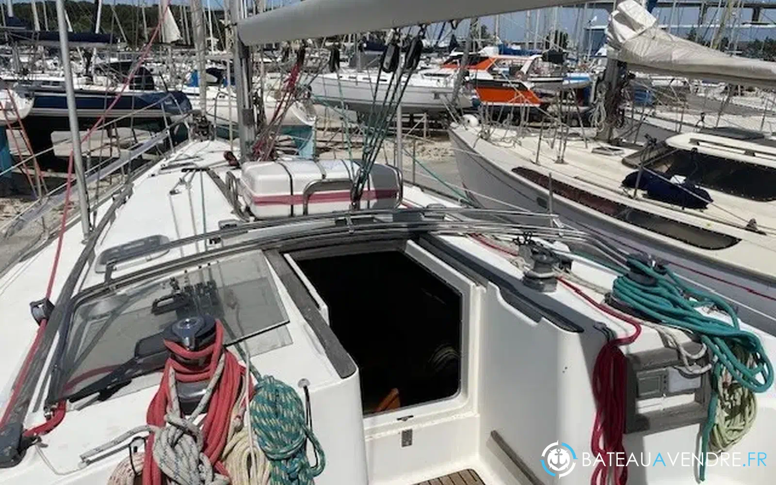 slider 9 Jeanneau Sun Odyssey 37.2