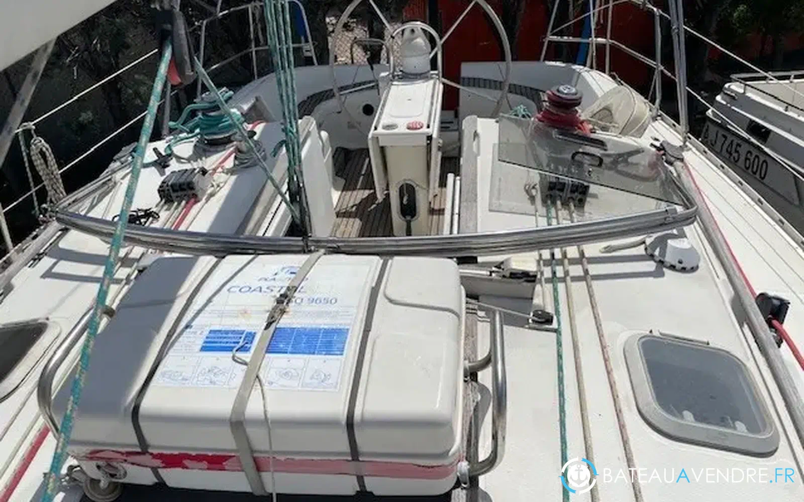 slider 19 Jeanneau Sun Odyssey 37.2