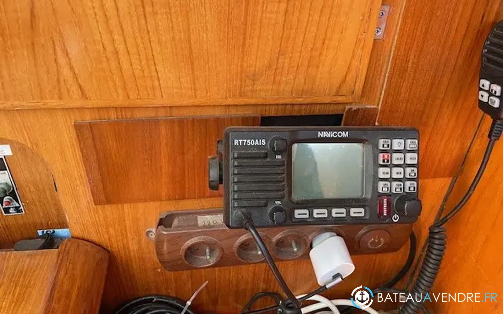 slider 29 Jeanneau Sun Odyssey 37.2