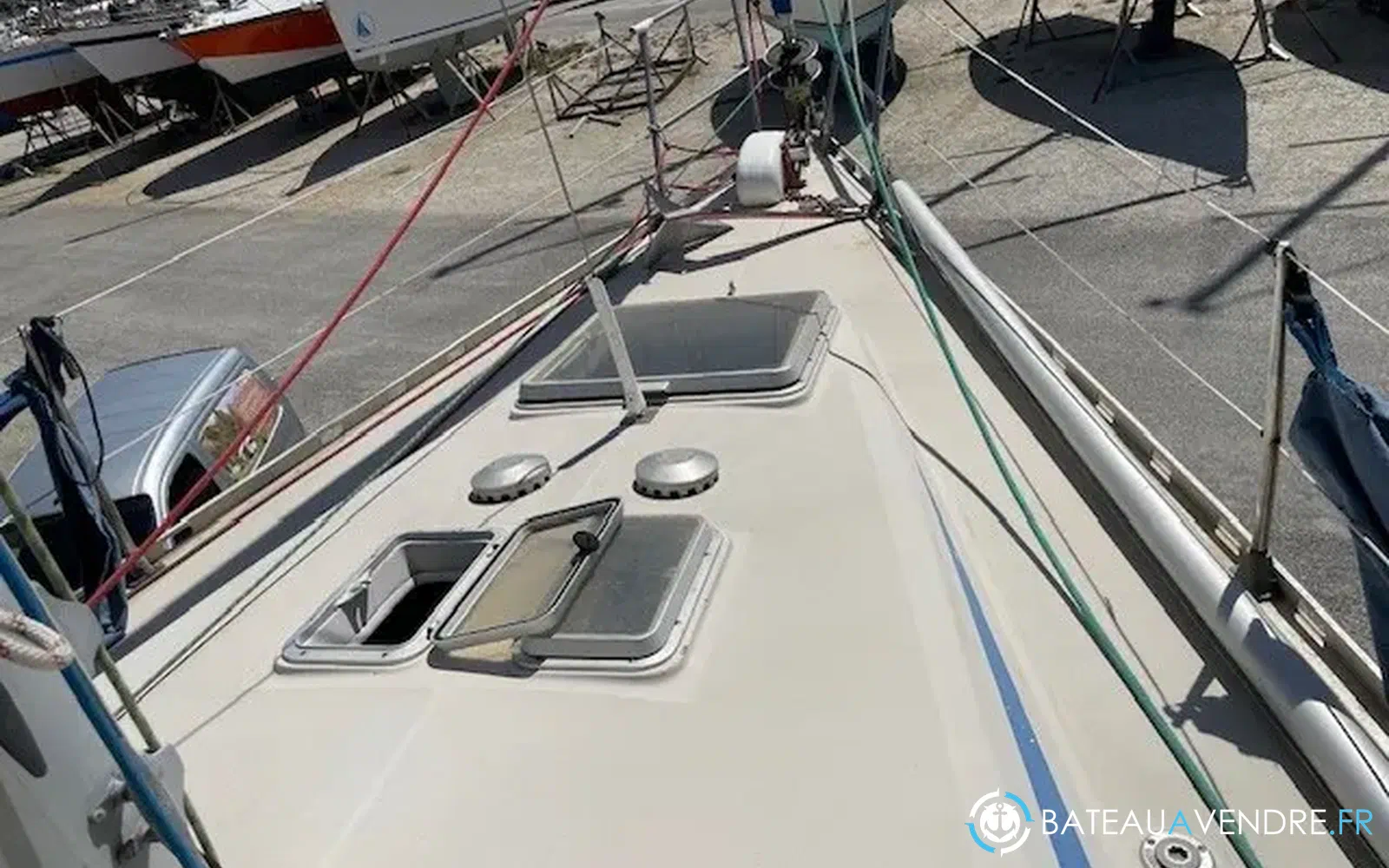 slider 11 Beneteau First 35