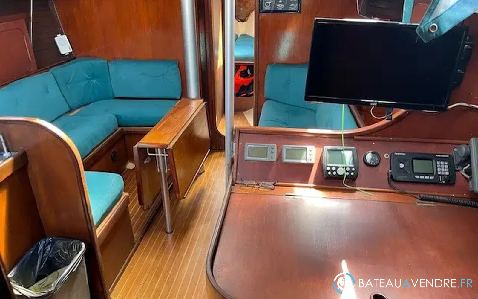 slider 17 Beneteau First 35