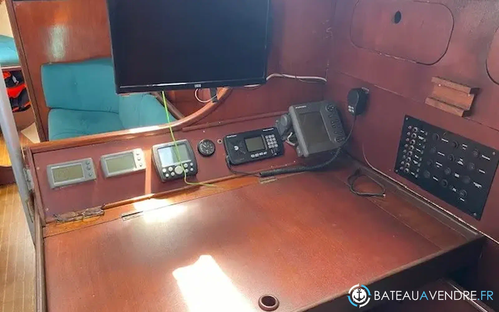 slider 22 Beneteau First 35