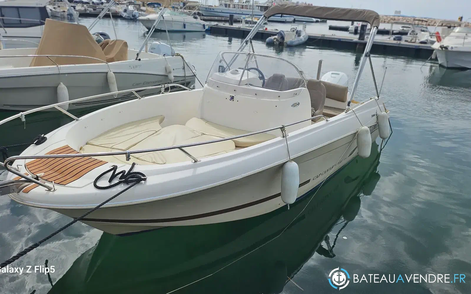 slider 4 Jeanneau Cap Camarat 6.5 Style