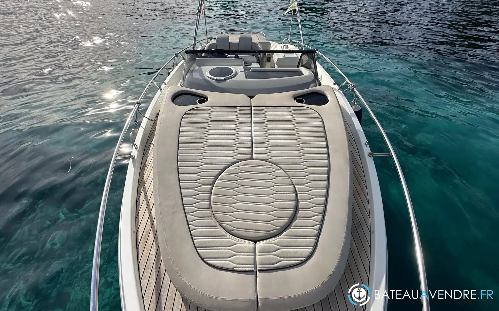 slider 9 Cranchi Endurance 30