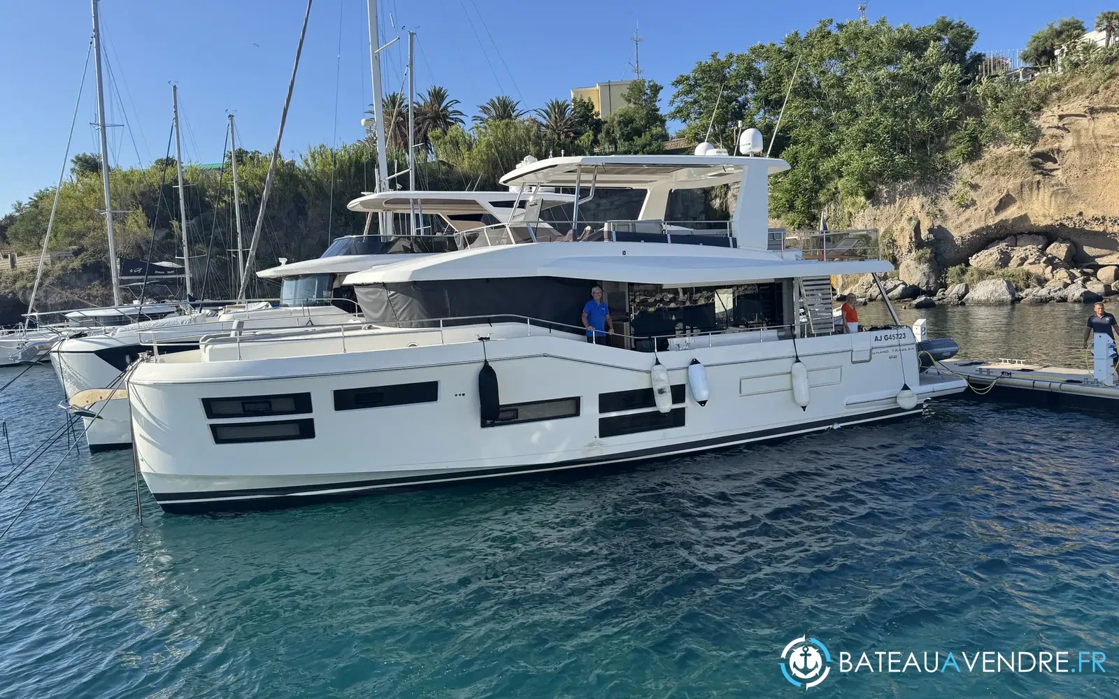 slider 0 Beneteau Grand Trawler 62