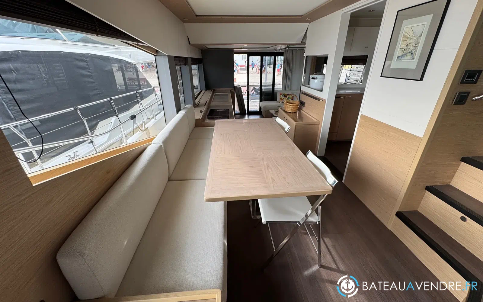 slider 18 Beneteau Grand Trawler 62