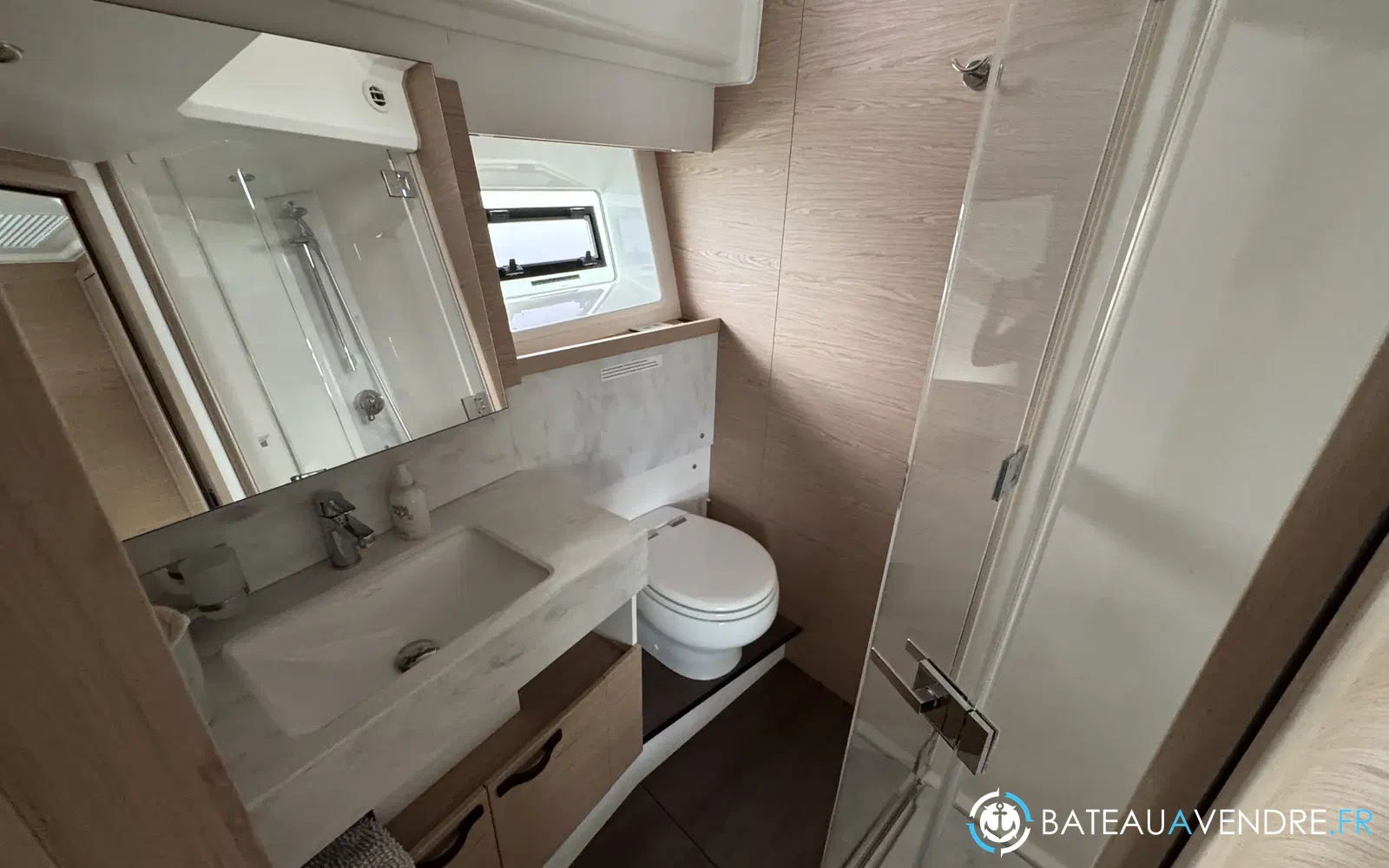 slider 28 Beneteau Grand Trawler 62