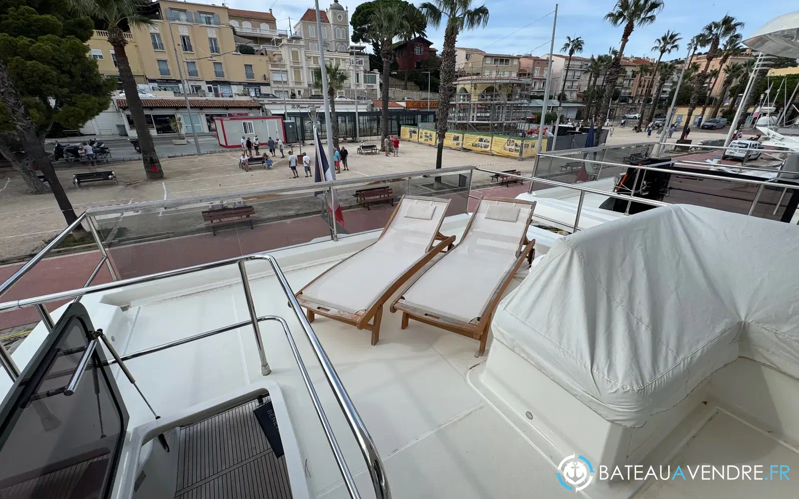 slider 38 Beneteau Grand Trawler 62
