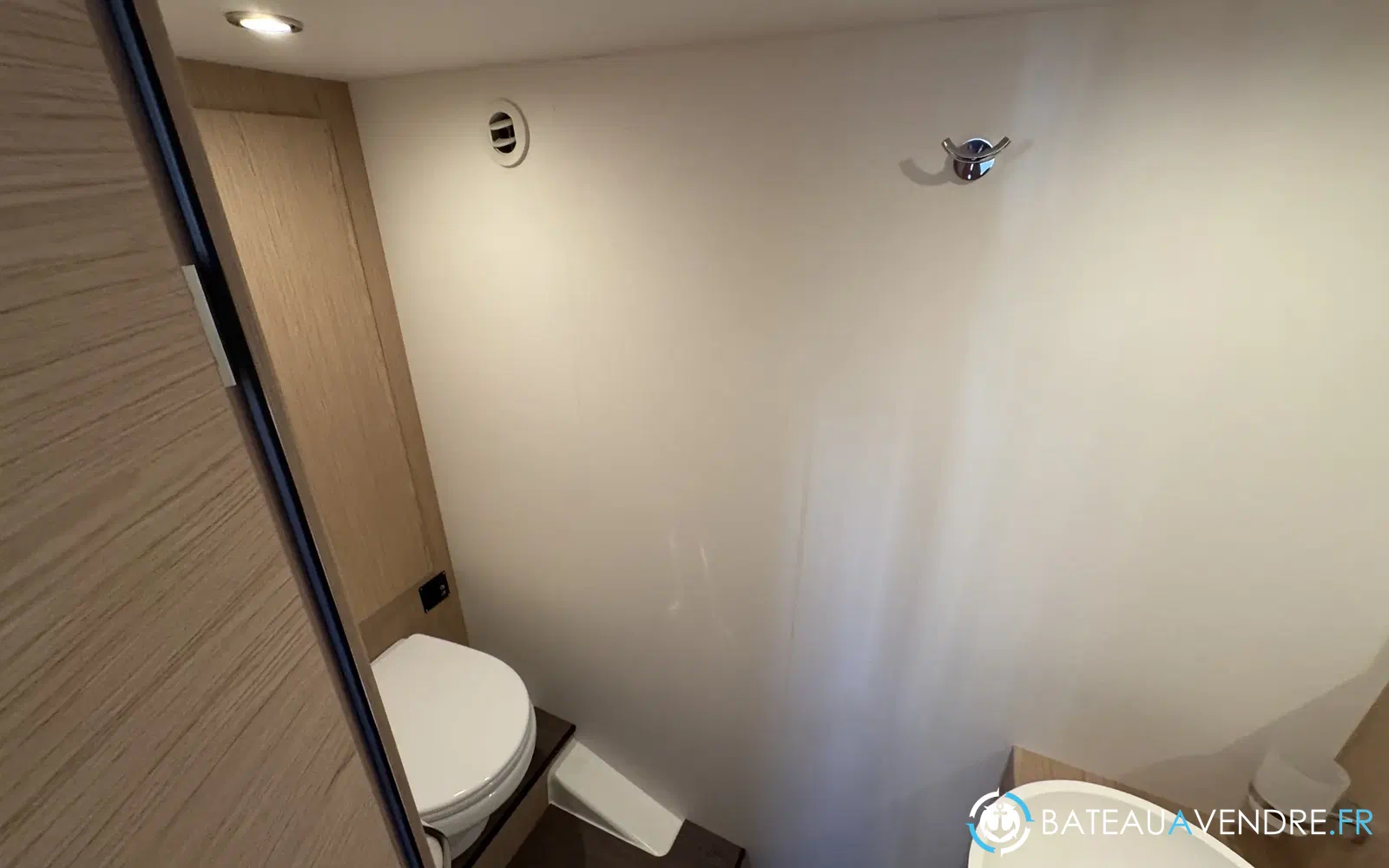 slider 42 Beneteau Grand Trawler 62