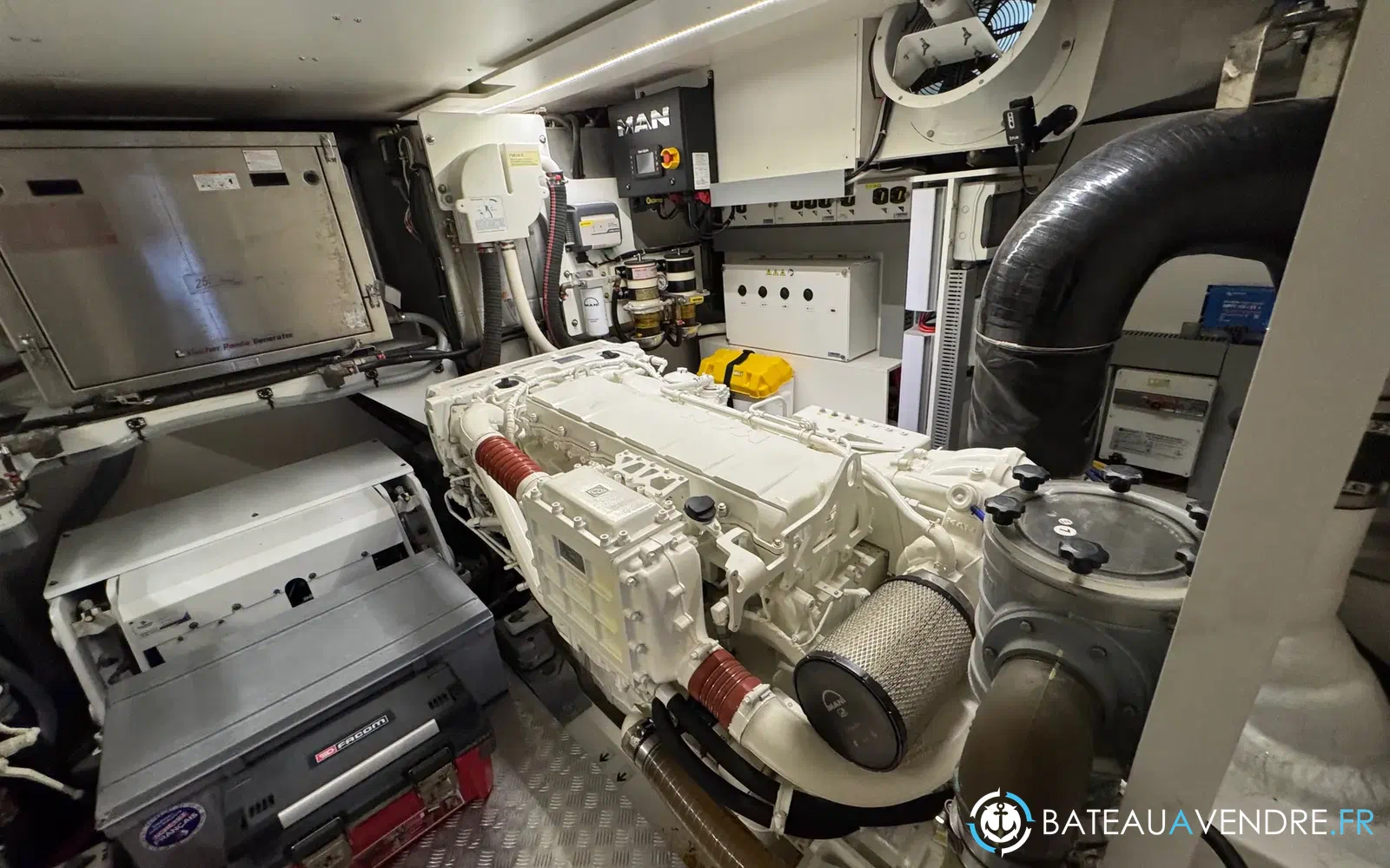 slider 46 Beneteau Grand Trawler 62