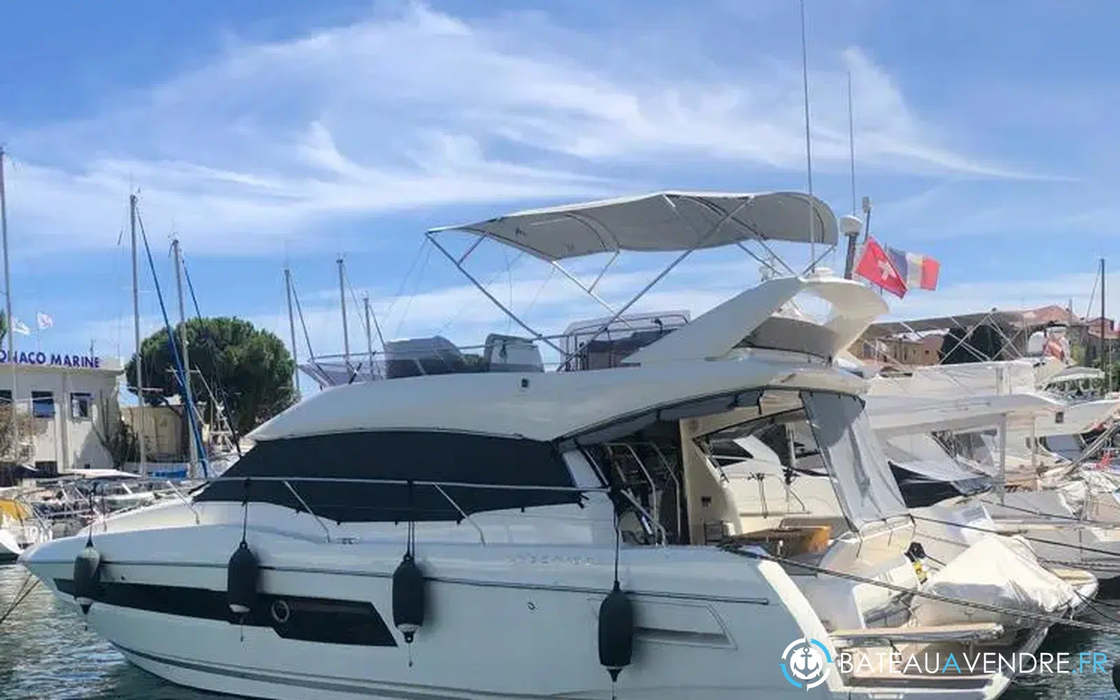 slider 0 Prestige Yachts 460 Fly