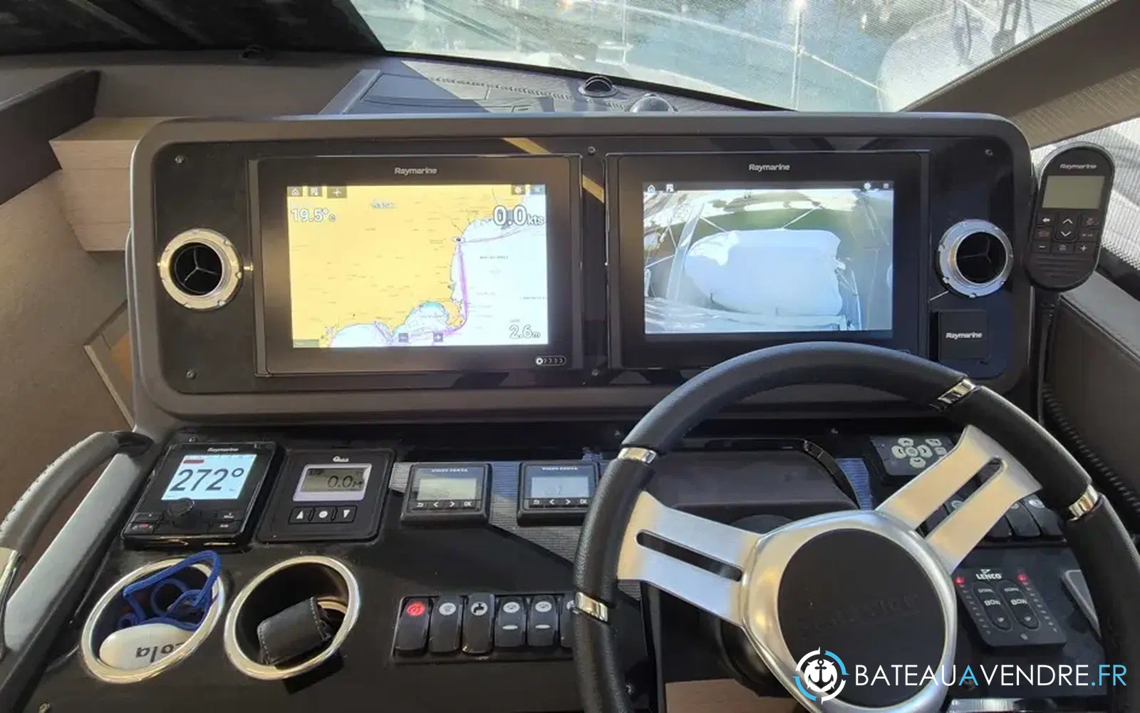 slider 2 Prestige Yachts 460 Fly