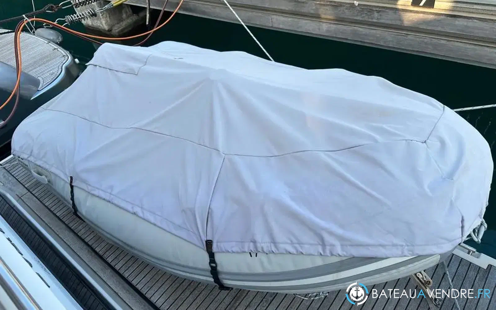slider 6 Prestige Yachts 460 Fly