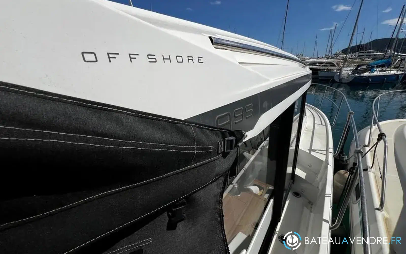 slider 12 Jeanneau Merry Fisher 895