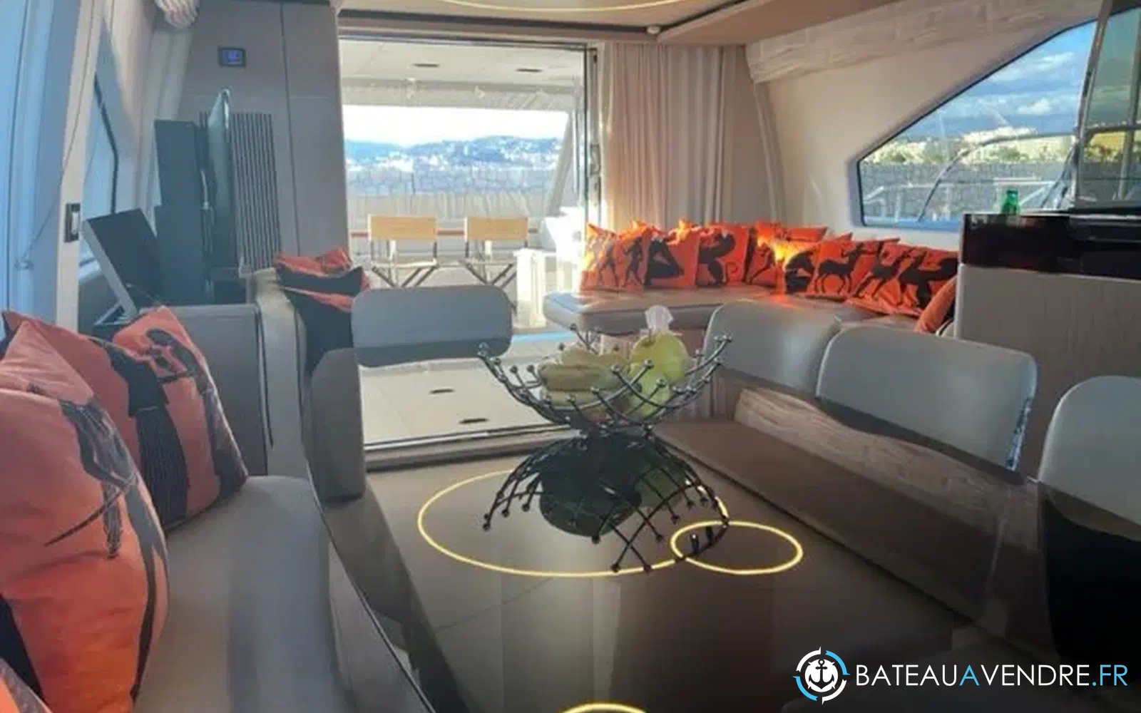 slider 27 Azimut 72 flybridge
