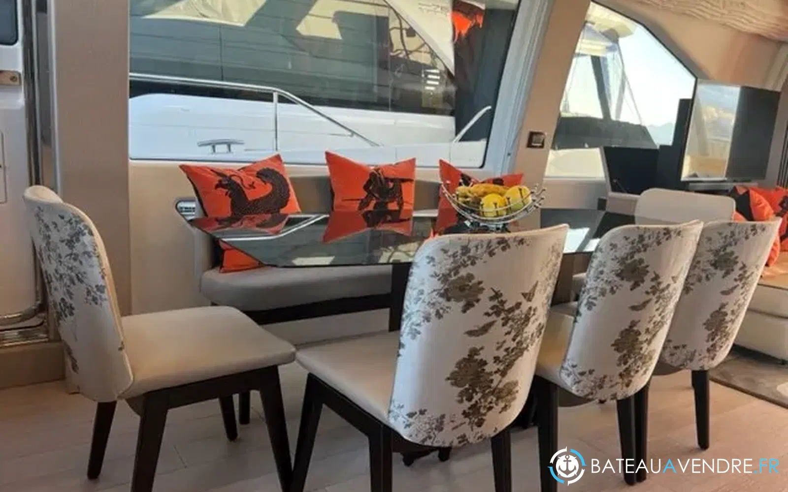 slider 28 Azimut 72 flybridge