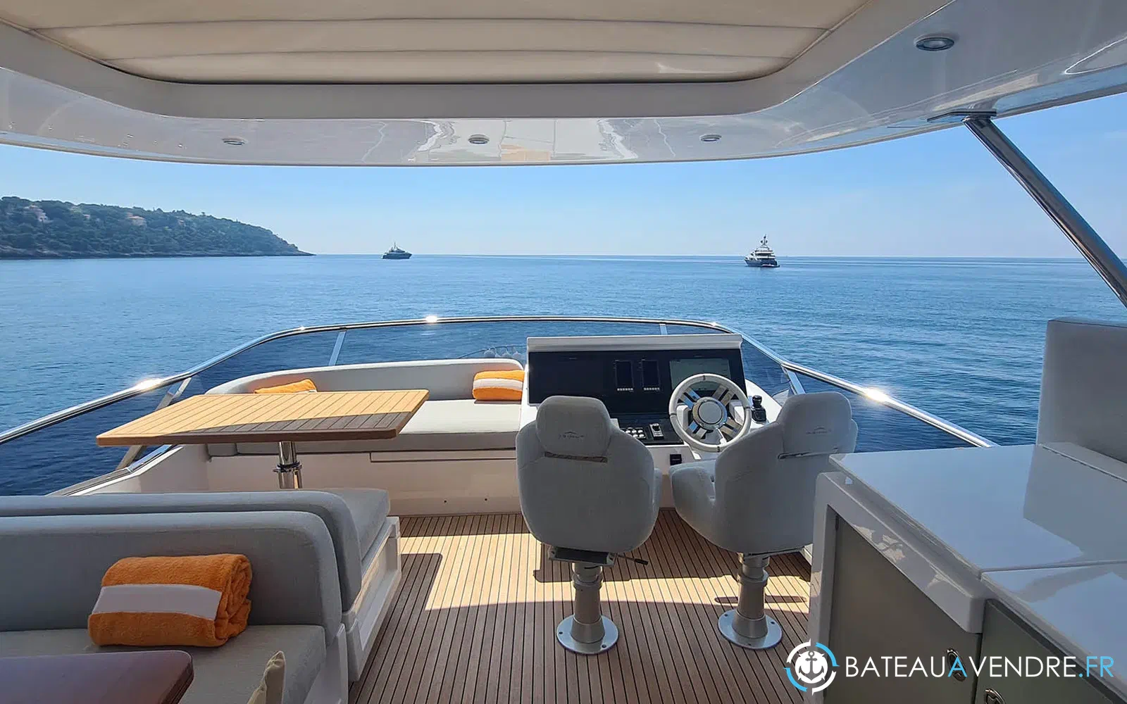 slider 32 Azimut 72 flybridge