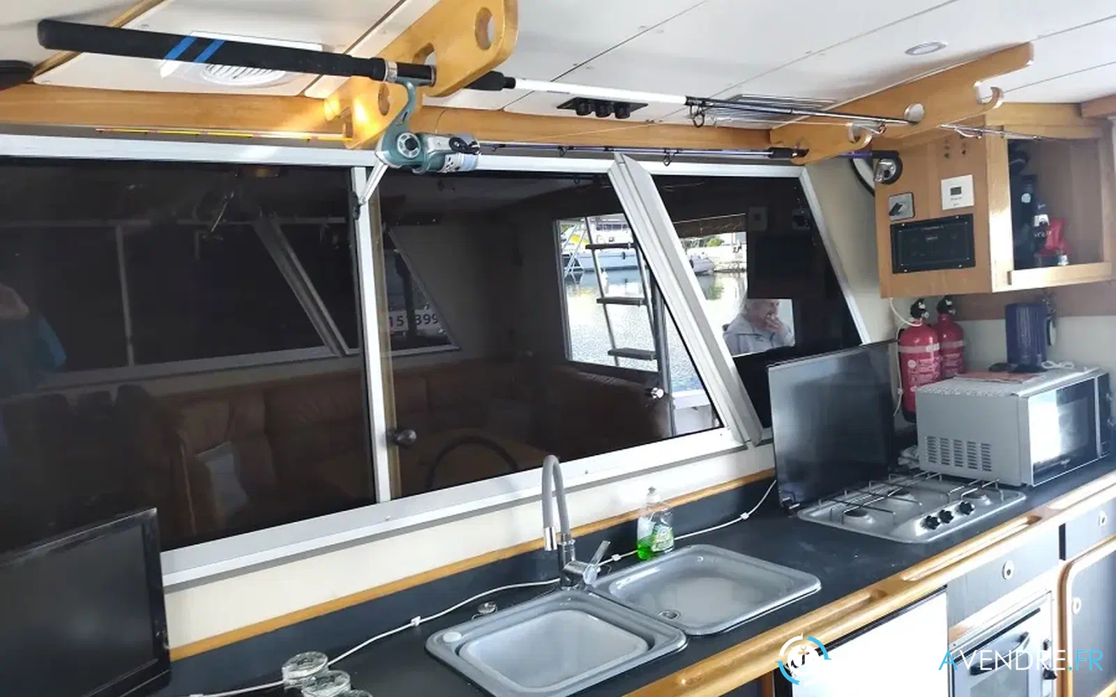 slider 36 Guy Bonnet 41